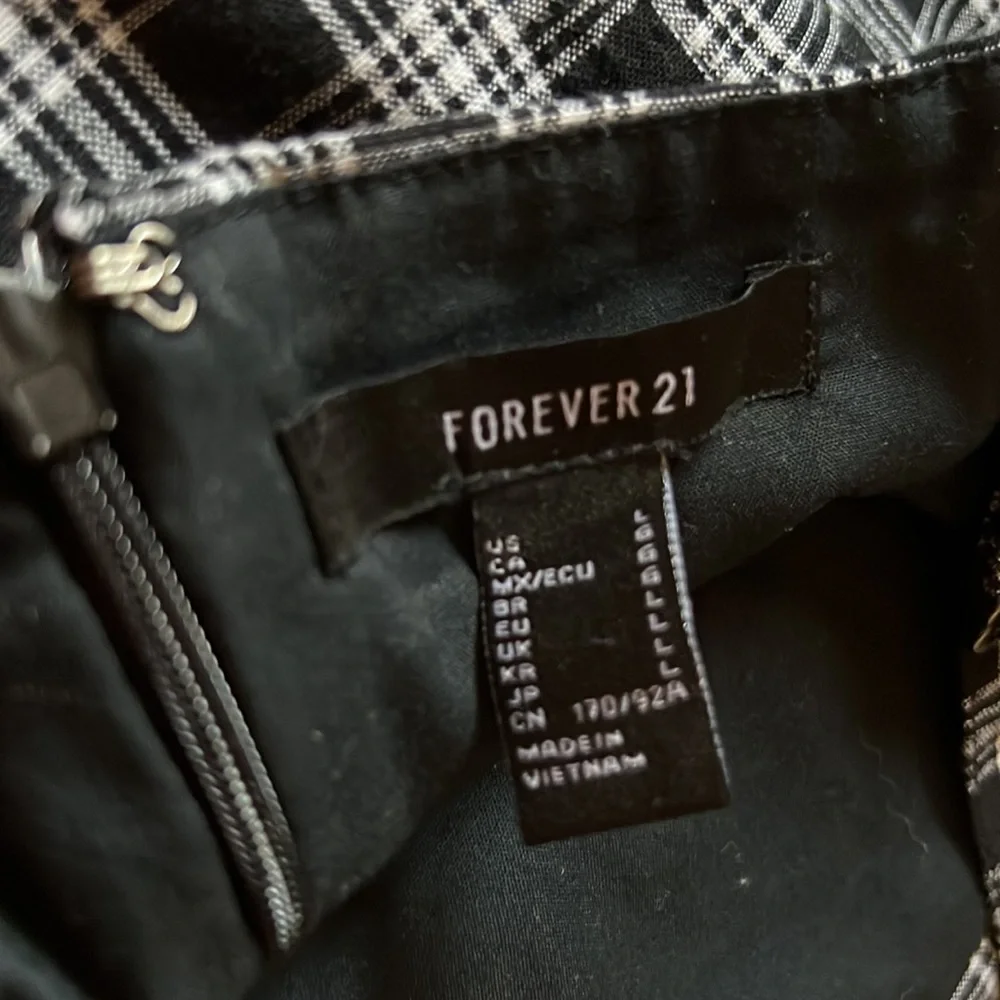 Forever 21 Mini Dress - Picture 3 of 3